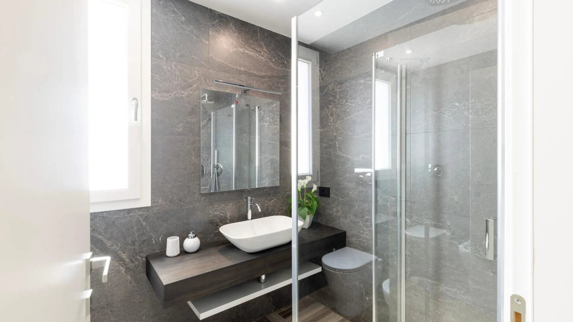 Guest house Stanza Idromassaggio Hotel Quartu Sant'Elena