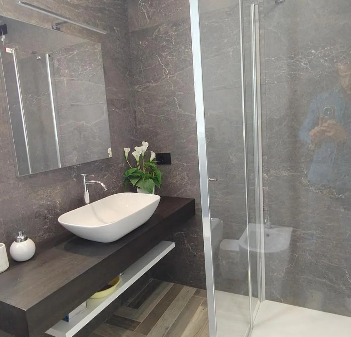 Stanza Idromassaggio Hotel Quartu Sant'Elena 0*,  Italy